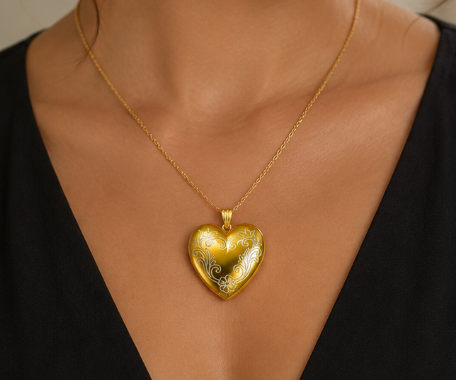 Lover Necklace